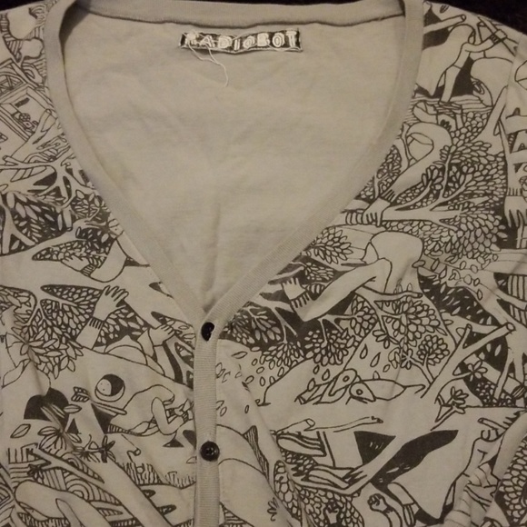 5 for 20|V Neck Gray and black Graffic Sweater - Picture 2 of 5